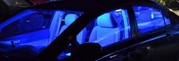 ampoule led bleu voiture