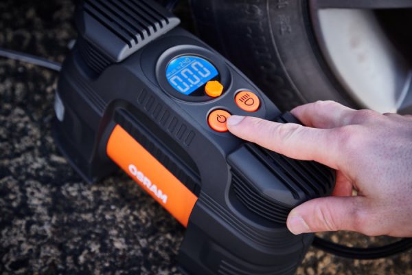 Gonfleur de pneu numérique de grand véhicule - TYREinflate 830 - COMPRESSEURS A AIR OTI - OSRAM - OTI830 – Image 8