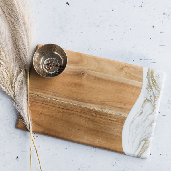 Planches à pain en acacia  -  Gold Quartz  - LYNN & LIANA