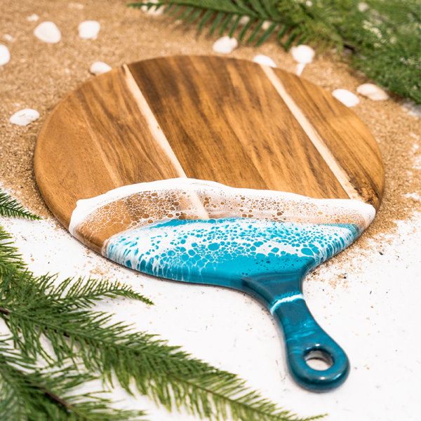 Planches rondes en acacia pour palettes de fromage  -  Ocean Vibes  - LYNN & LIANA