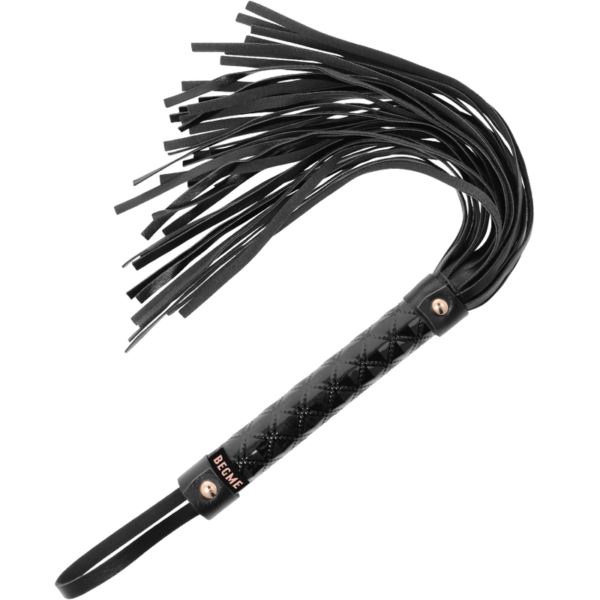 BEGME - BLACK EDITION FLOGGER EN CUIR VEGAN - – Image 3