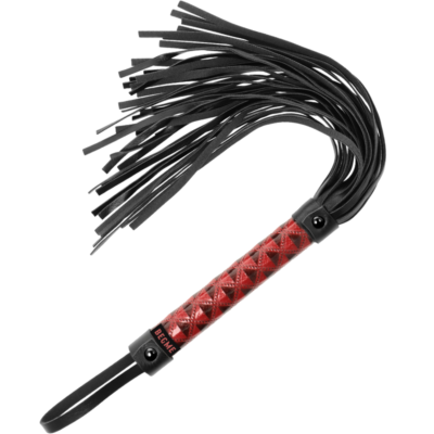 BEGME - FLOGGER EN CUIR VÉGAN ÉDITION ROUGE -