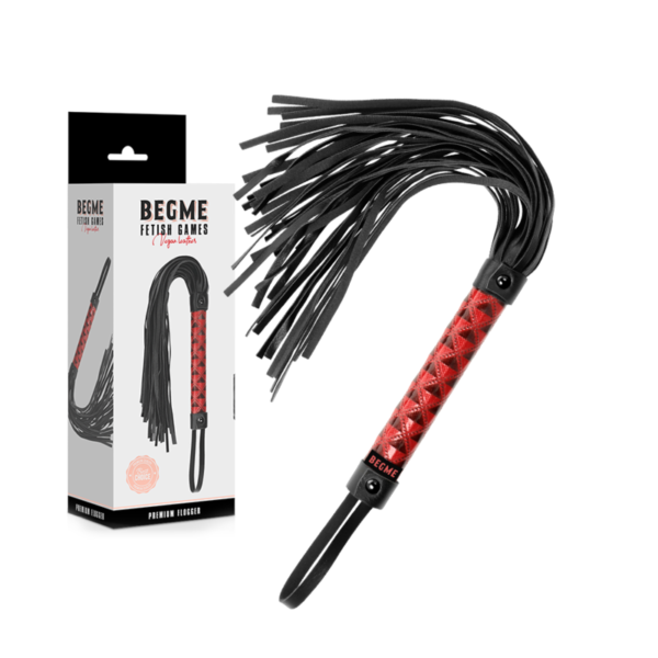 BEGME - FLOGGER EN CUIR VÉGAN ÉDITION ROUGE - – Image 2