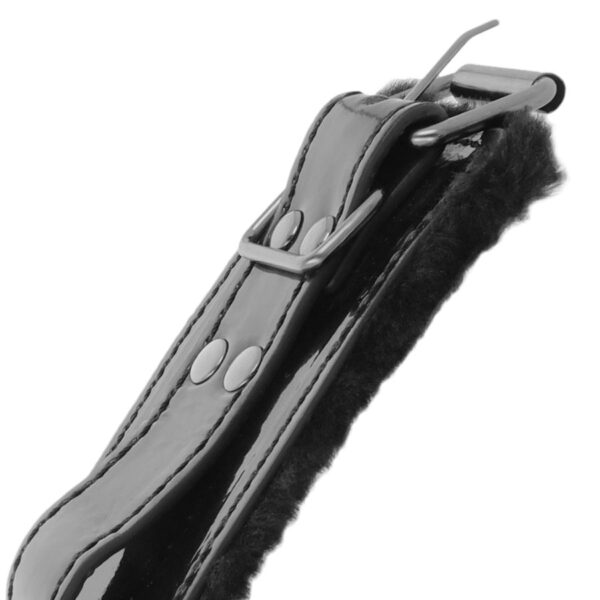 DARKNESS - MENOTTES DE CHEVILLE RÉGLABLES EN CUIR NOIR AVEC CADENAS - – Image 5