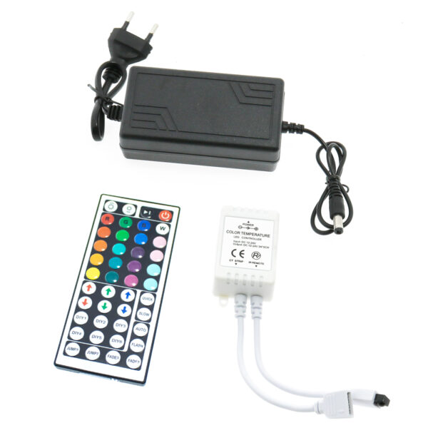 Pack Ruban LED 12V 5050 30L RGB - 5 mètres RGB - Ledme - LM2404 – Image 3