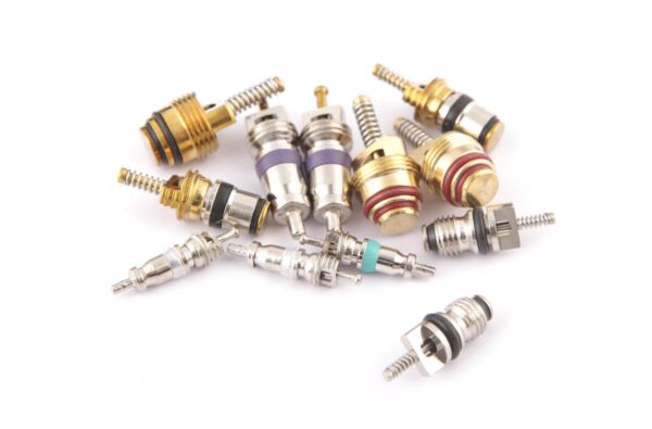 Kit 76 obus pour maintenance climatisation véhicules - AC 4057 - CLAS Equipements – Image 2