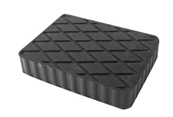 Tampon caoutchouc rectangulaire 160x120x30mm pour pont élévateur - EG 1137 - CLAS Equipements