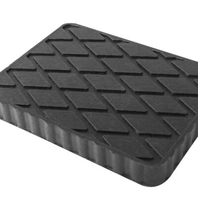 Tampon caoutchouc rectangulaire 160x120x20mm pour pont élévateur - EG 1138 - CLAS Equipements