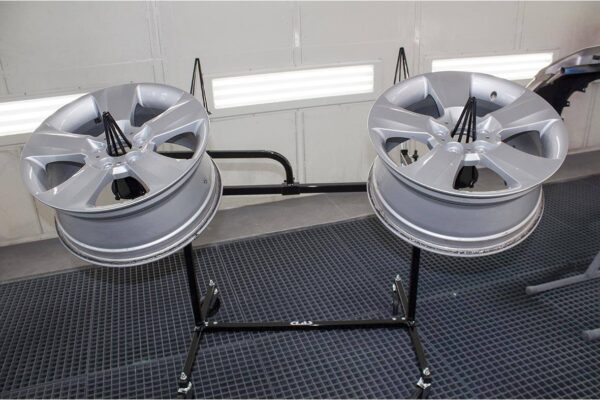 Chevalet préparation 4 jantes Ht. 870 à 1050 mm - OC 0780 - CLAS Equipements – Image 3