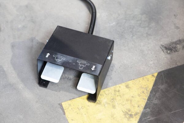 Presse hydropneumatique 100T - OH 0910 - CLAS Equipements – Image 3