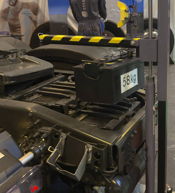 Grue porte batterie/catalyseur poids lourds, autobus et véhicules industriels - OH 8005 - CLAS Equipements – Image 7