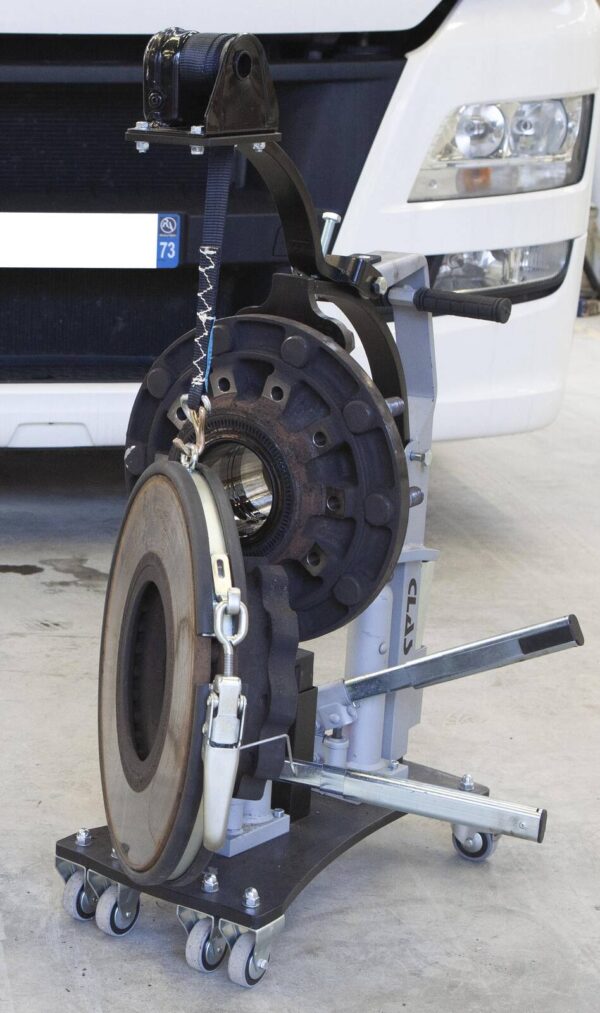 Support moyeux/étriers et tambours de freins poids lourds, autobus et véhicules industriels - OH 8010 - CLAS Equipements – Image 7