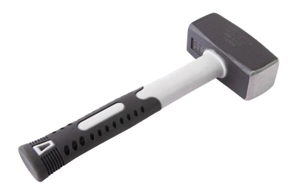 Massette acier forgé 1250g DIN 6475 avec manche à revêtement caoutchouc - OM 0125 - CLAS Equipements