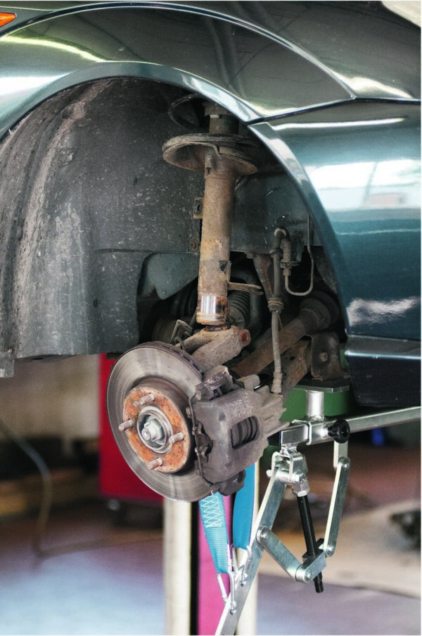 Levier d'exercice sur train avant - OM 8096 - CLAS Equipements – Image 4