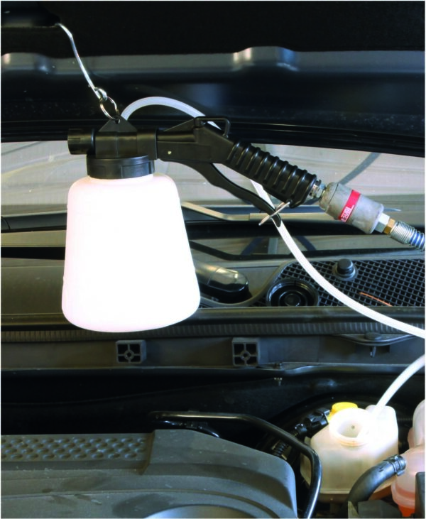 Purgeur de freins pneumatique par aspiration - OP 0053BL - CLAS Equipements – Image 3