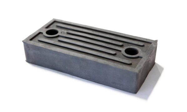 Tampon rectangulaire protection de décolleur pour monte/démonte pneus DM 2000 - SA 0137 - CLAS Equipements