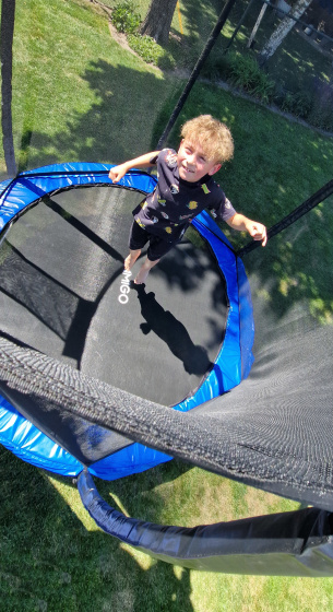 Trampolines Deluxe trampoline avec filet de sécurité 244 cm bleu - AMIGO – Image 4