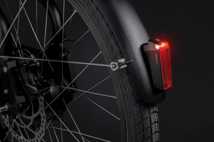 Feux arrières Feu arrière NYX Battery Auto Off - AXA – Image 5