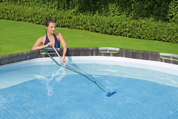 Pool maintenance Set de nettoyage de base avec manche télescopique bleu - Bestway – Image 5
