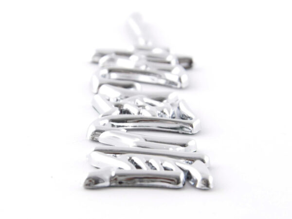 Autocollant chrome 3D Car Logo motif Dragon IV 120x29 mm chrome - – Image 5