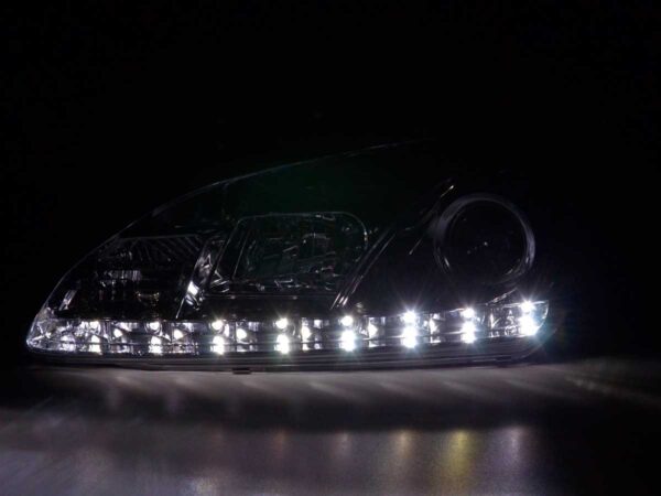 Phare Daylight à LED DRL look Ford Focus 4/5 portes. 05-08 chromé - – Image 3