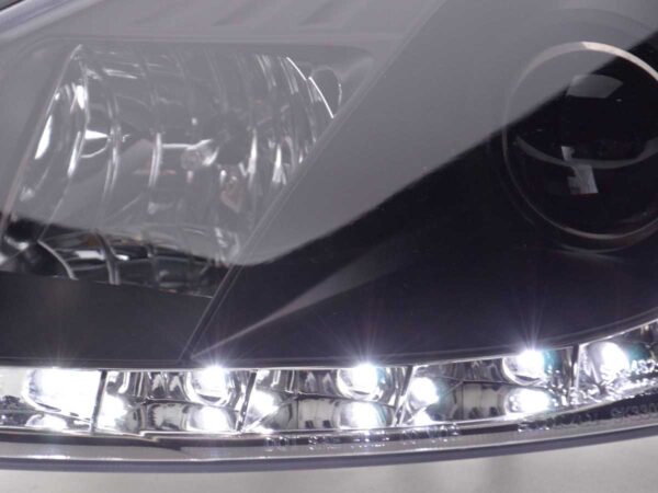Phare Daylight à LED DRL look Ford Focus 3/4/5 portes. 01-04 noir - – Image 6