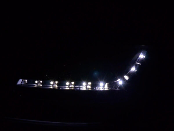 Phare Daylight à LED DRL look Renault Megane 2 3/5 portes. 03-06 noir - – Image 3