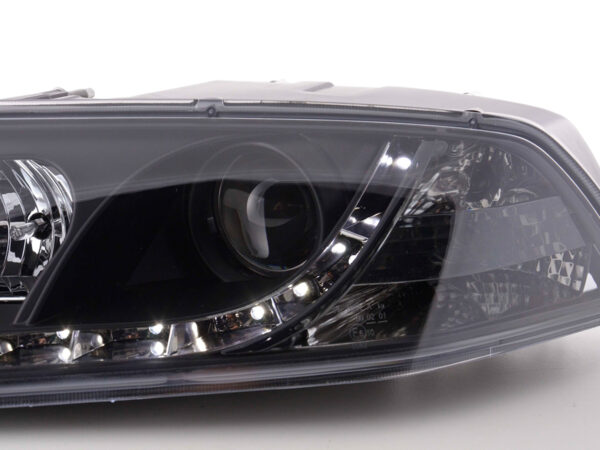 Phare Daylight LED DRL look Skoda Octavia type 1Z 04-08 noir - – Image 5