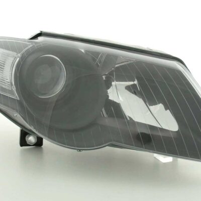Pièces détachées phare droit VW Passat (Typ 3C) 05- -