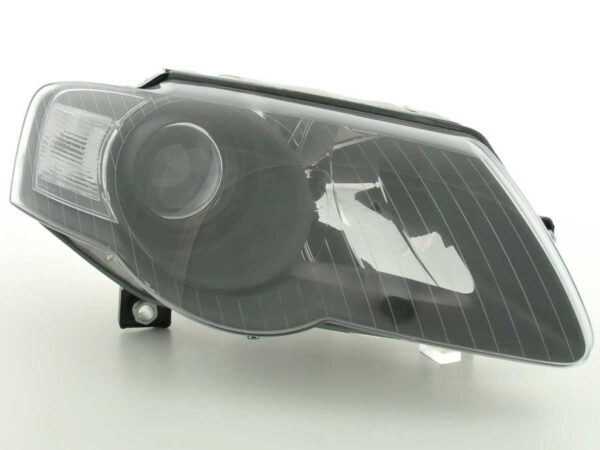 Pièces détachées phare droit VW Passat (Typ 3C) 05- -