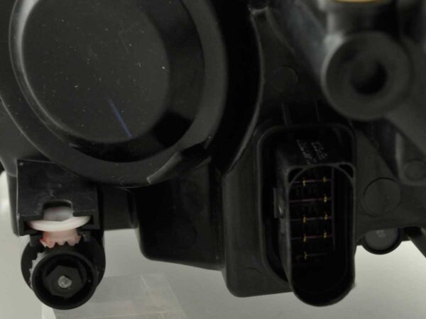 Pièces détachées phare droit VW Passat (Typ 3C) 05- - – Image 6