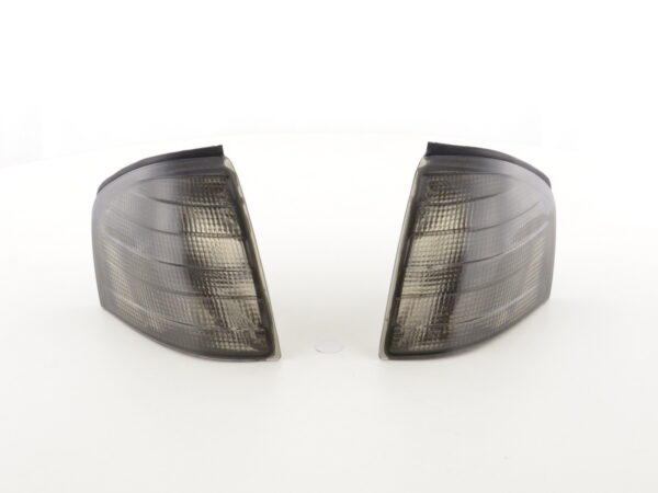 Jeu de clignotants clignotants avant Mercedes Benz Classe C (type W202) 94-99 -
