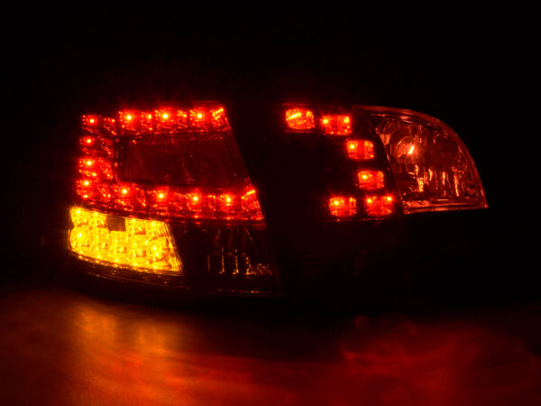 Kit feux arrières à LED Audi A4 Avant type 8E 04-08 rouge / noir - – Image 5
