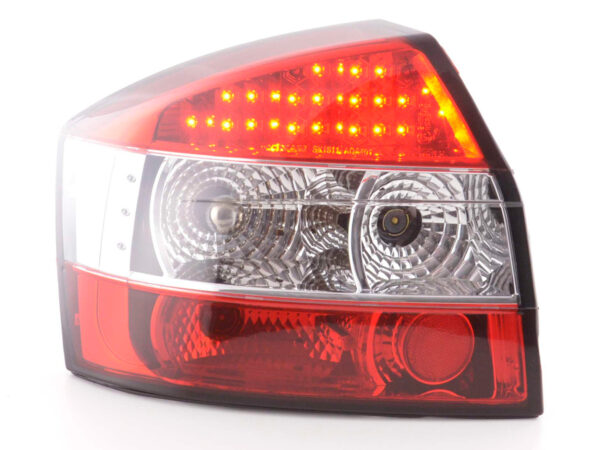 Kit feux arrières à LED Audi A4 berline type 8E 01-04 clair / rouge -
