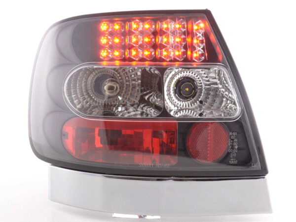 Kit feux arrières LED Audi A4 berline type B5 95-00 noir -