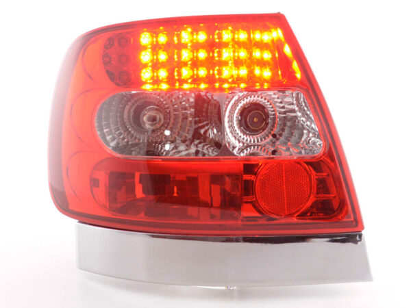 Feux arrière à LED Audi A4 berline type B5 95-00 clair / rouge S4 / TDI - – Image 3
