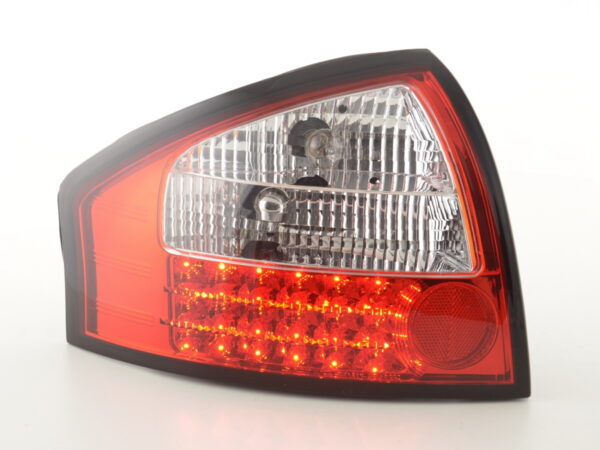 Kit feux arrières à LED Audi A6 berline type 4B 97-03 clair / rouge -