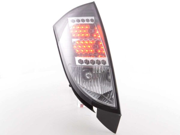 Kit feux arrières LED Ford Focus type DAW / DBW / DFW / DNW 98-04 noir -