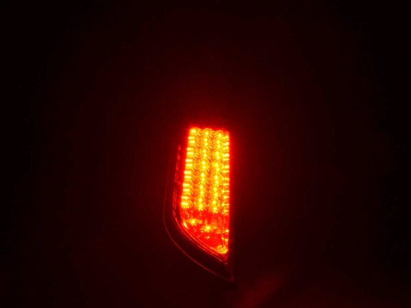 Kit feux arrières LED Ford Focus 2 5 portes 04-07 clair / rouge - – Image 5