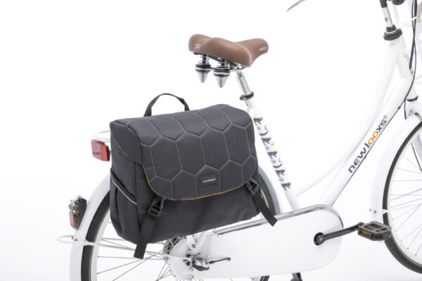 Sacs à bandoulière Mondi Joy Sac matelassé 18.5L noir - New Looxs – Image 5