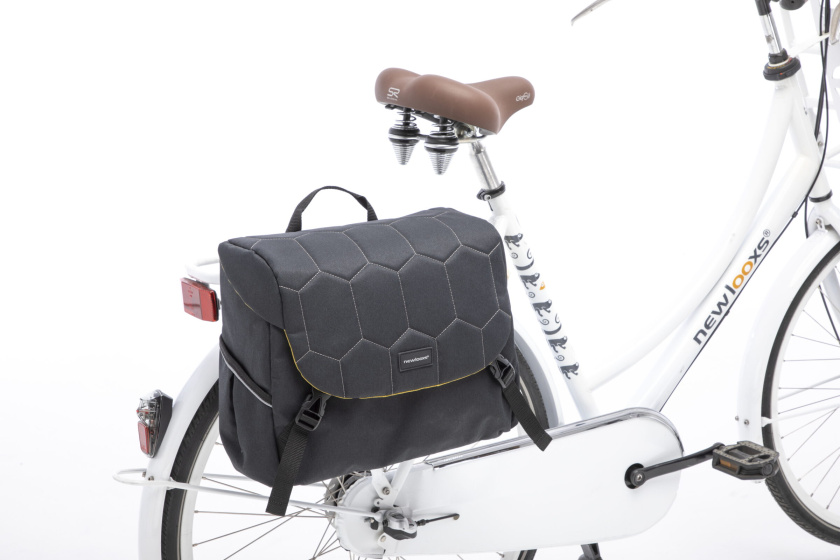 Sacs à bandoulière Mondi Joy Sac matelassé 18.5L noir - New Looxs – Image 5