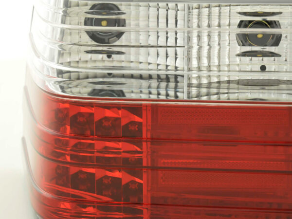 Kit feux arrières LED Mercedes Classe E berline W124 85-96 clair / rouge - – Image 4