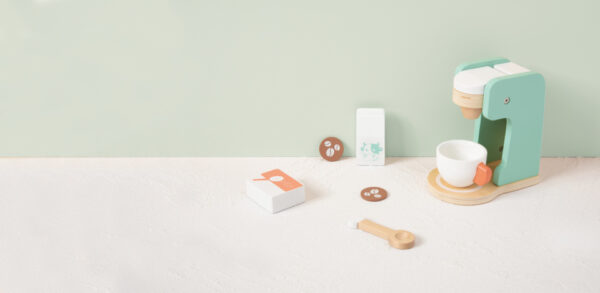 Toy kitchens Cafetière en bois avec accessoires 7 pièces - Tooky Toy – Image 3