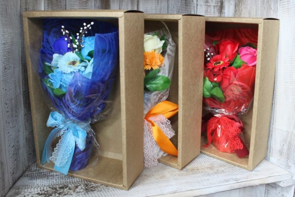 Bouquet de fleurs de savon pour les mains en boîte - Vert- Vendu par 1 – Image 3