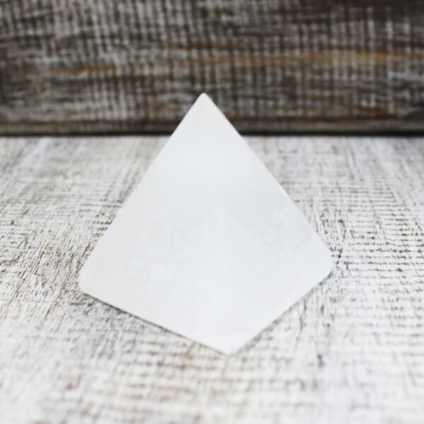 Pyramide de Sélénite - 5 cm- Vendu par 1