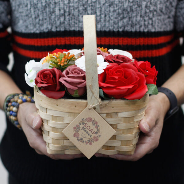 Grand bouquet rose dans un panier en osier- Vendu par 1 – Image 2