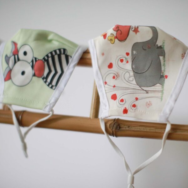 Couvre-visage mode réutilisable - Love Elephants (Adulte)- Vendu par 1 – Image 4