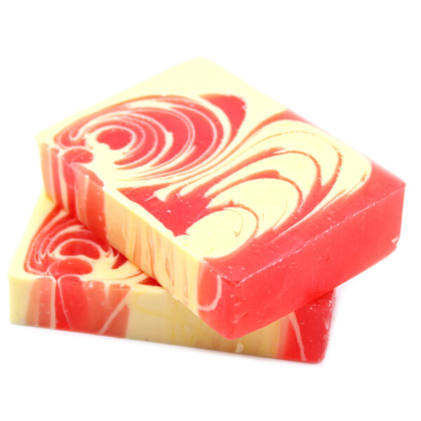 Pain de Savon Artisanal 1,2Kg - Fraise- Vendu par 1 – Image 2