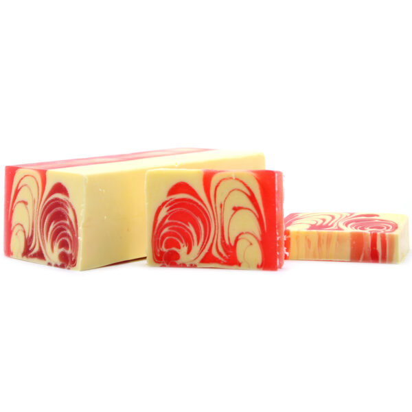 Savon artisanal - Fraise - Tranche 100g- Vendu par 1 – Image 4