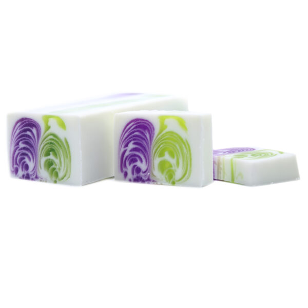 Savon artisanal - Baies de rosée - Tranche 100g- Vendu par 1 – Image 4